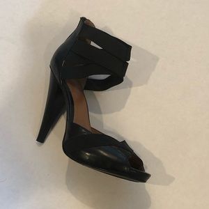 CALVIN KLEIN Arianna kid skin with elastic heels